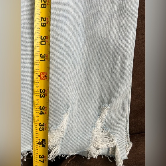 VERVET LOS ANGELES Light Blue Distressed Women's Jeans - Picture 11 of 12